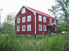 Spjutsbygds Gårds Bed and Breakfast, Rödeby